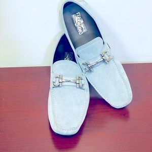 Men’s FERRAGAMO Light Blue Suede Drivers Gancini